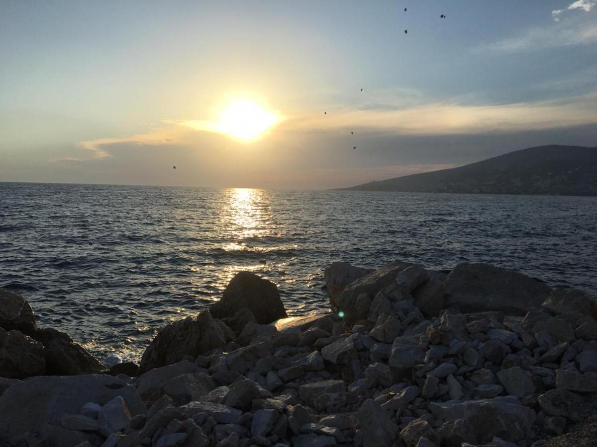 Mateo * Sarandë